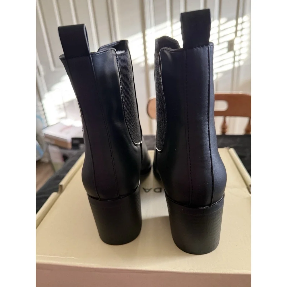 J.Adams Andi Black PU Pull Tab Pull On Pointed Toe Block Heel Chelsea Boots 9.5